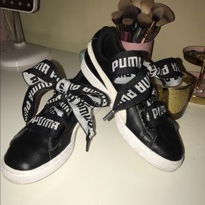 Puma sneakers size 7.5